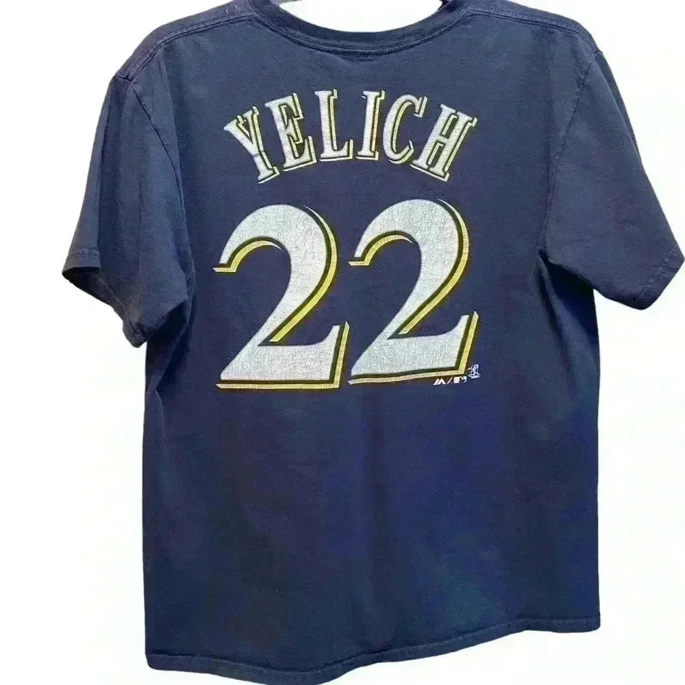 Milwaukee Brewers T-shirt - Picture 2 of 7